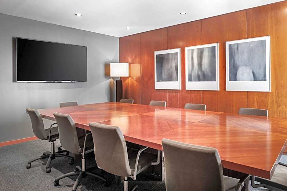 AC Hotel by Marriott Badajoz