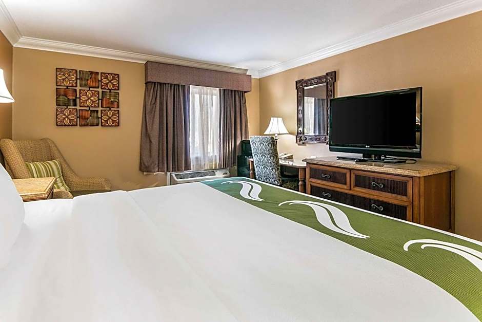 Quality Inn & Suites Atlanta Airport South