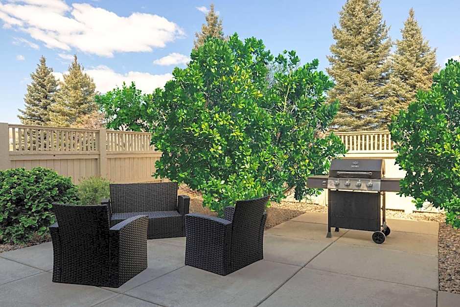 Wingate by Wyndham Gillette