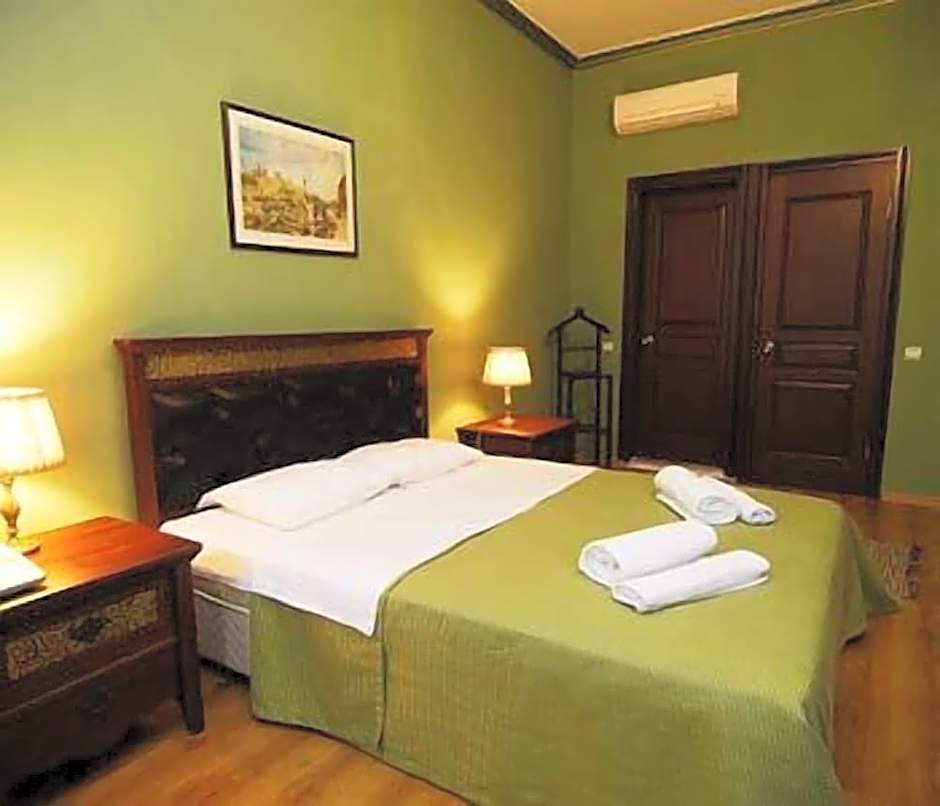 Istanbul Irish Hotel