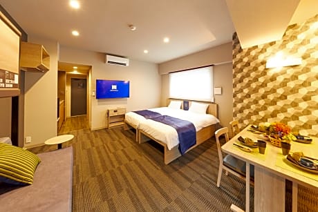 Superior King Room with Washing Machine