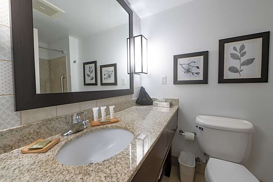 Country Inn & Suites by Radisson, Lake George (Queensbury), NY