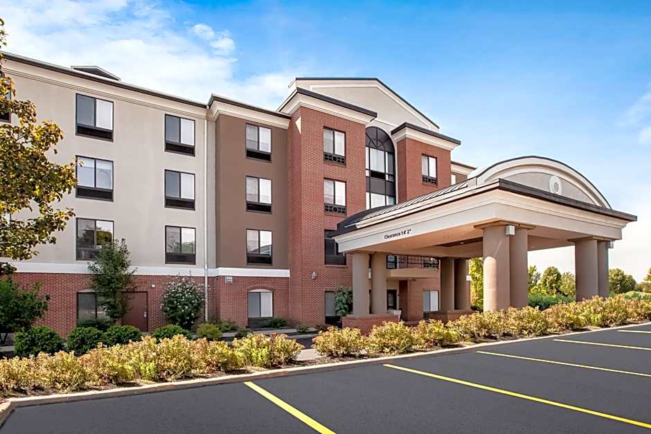 Holiday Inn Express Hotel & Suites Cleveland-Richfield By IHG