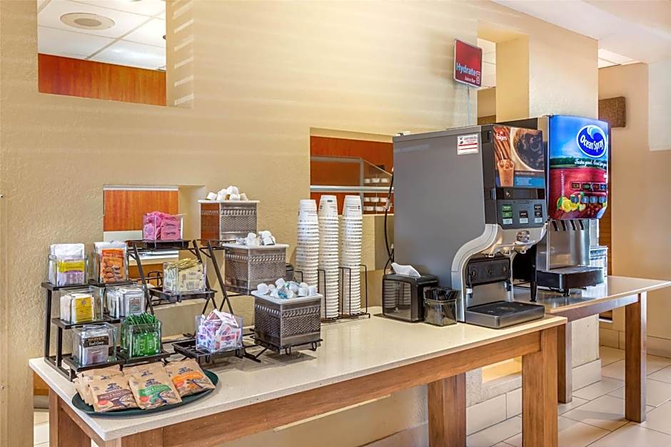 Best Western Plus Scottsdale Thunderbird Suites