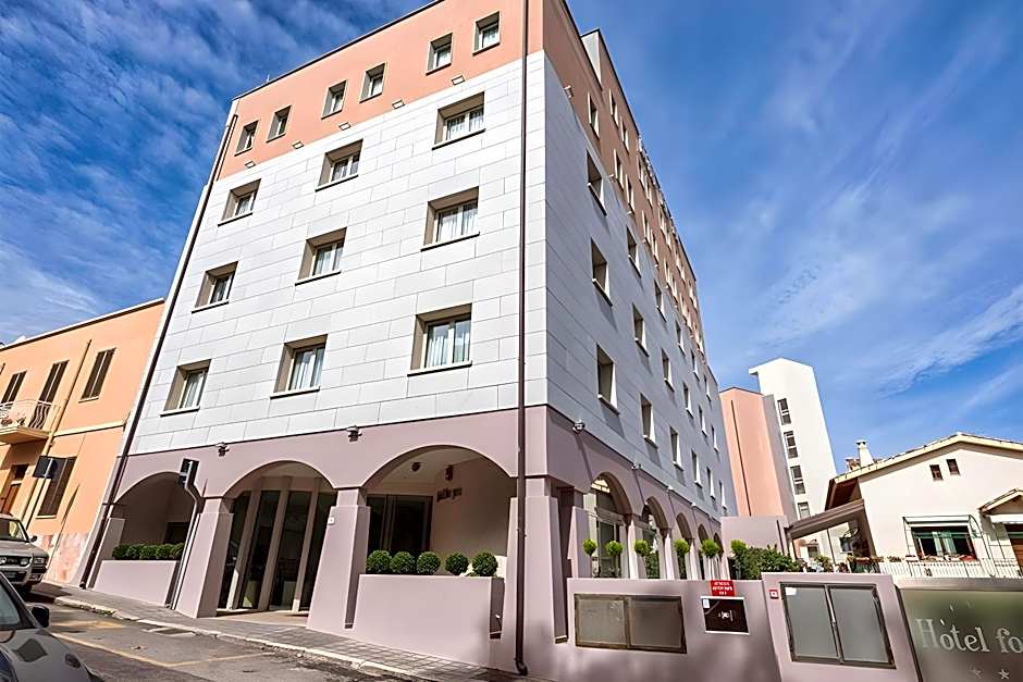Hotel For You