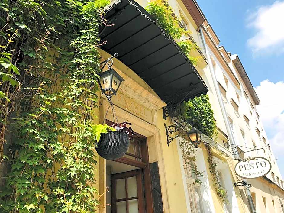 Aparthotel Karmel
