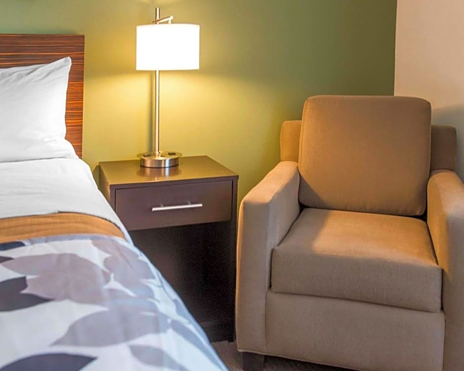 Sleep Inn & Suites Defuniak Springs