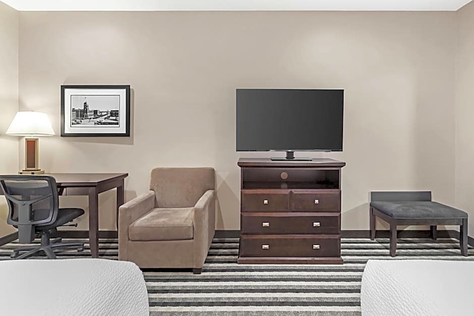 Best Western Plus Meridian Hotel