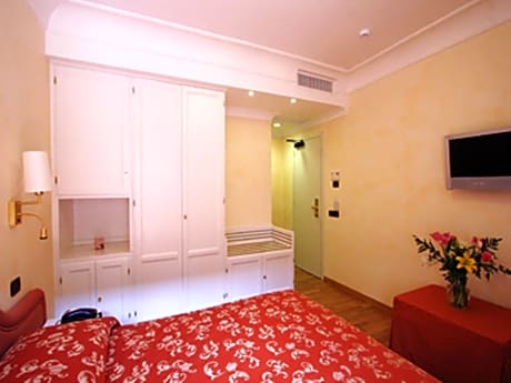 Classic Double Room with Town View