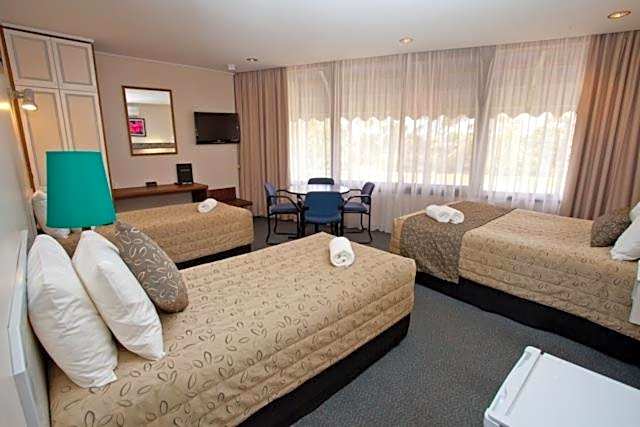 Connells Motel & Serviced Apartments