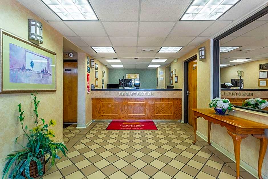 Econo Lodge Inn & Suite Clarksville