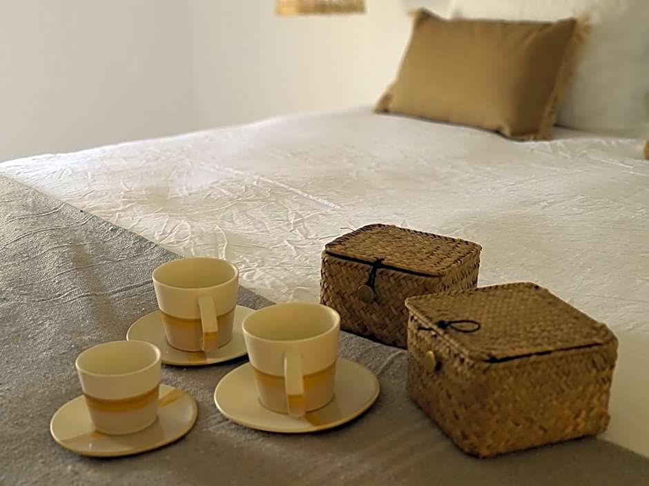 La Maison de Lyna - Suites de charme intra-muros avec parking & autonomie