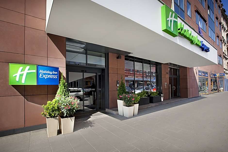 Premier Inn Frankfurt City Centre