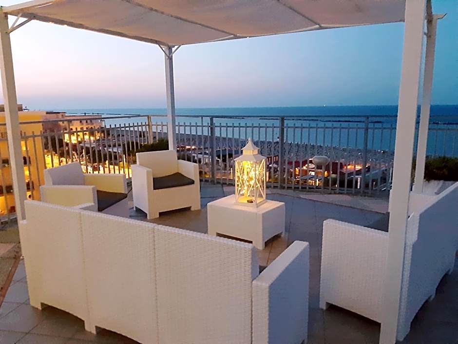 Hotel Embassy
