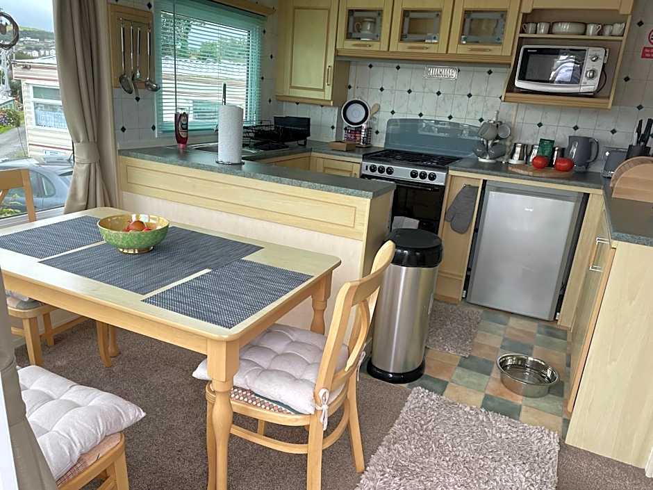 Haven on the Hill 2 Bed Caravan with Town Views of Aberystwyth F7