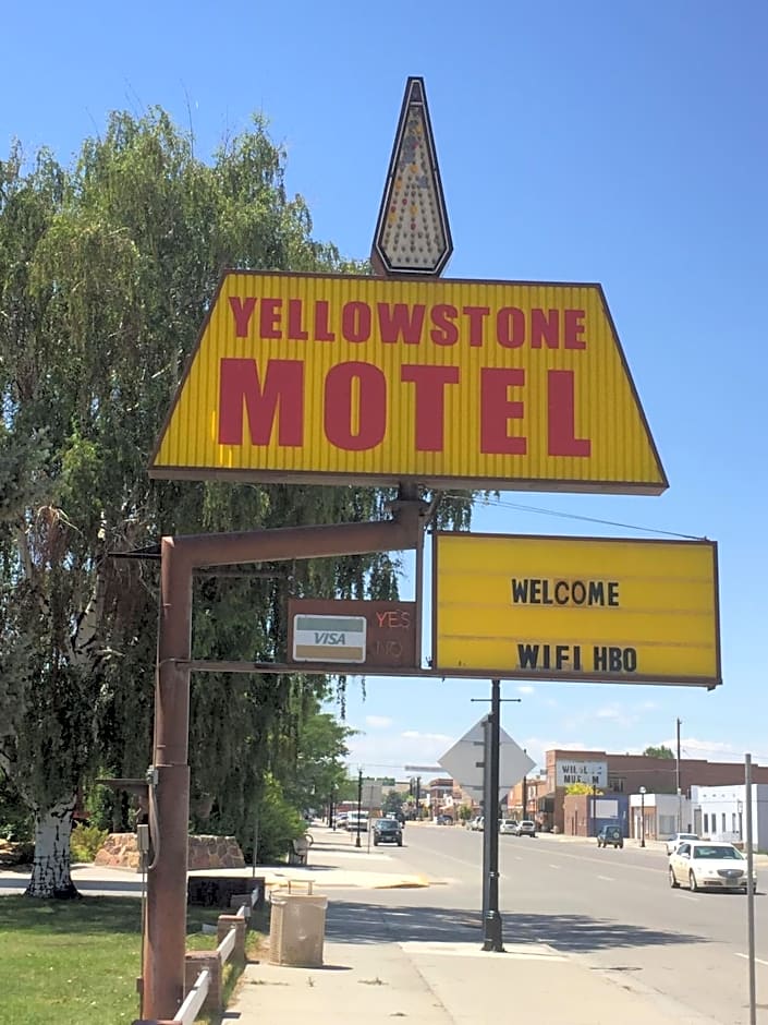 Yellowstone Motel