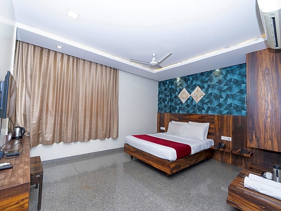 Hotel Ni Silver Oakk