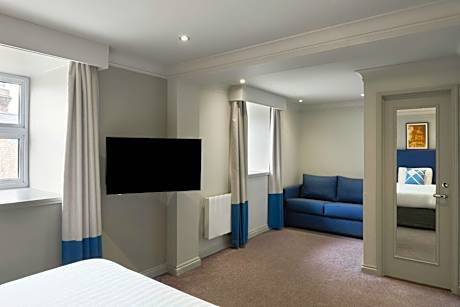 Compact Solo Small Double Room