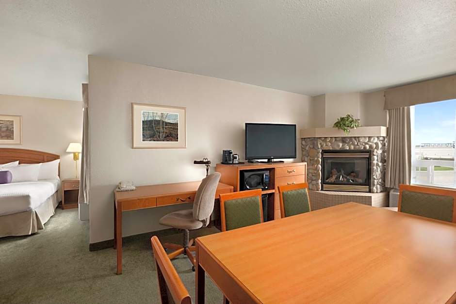 Days Inn by Wyndham Red Deer