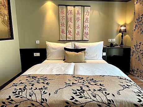 Hotel TraumRaum - "SELF CHECK IN"