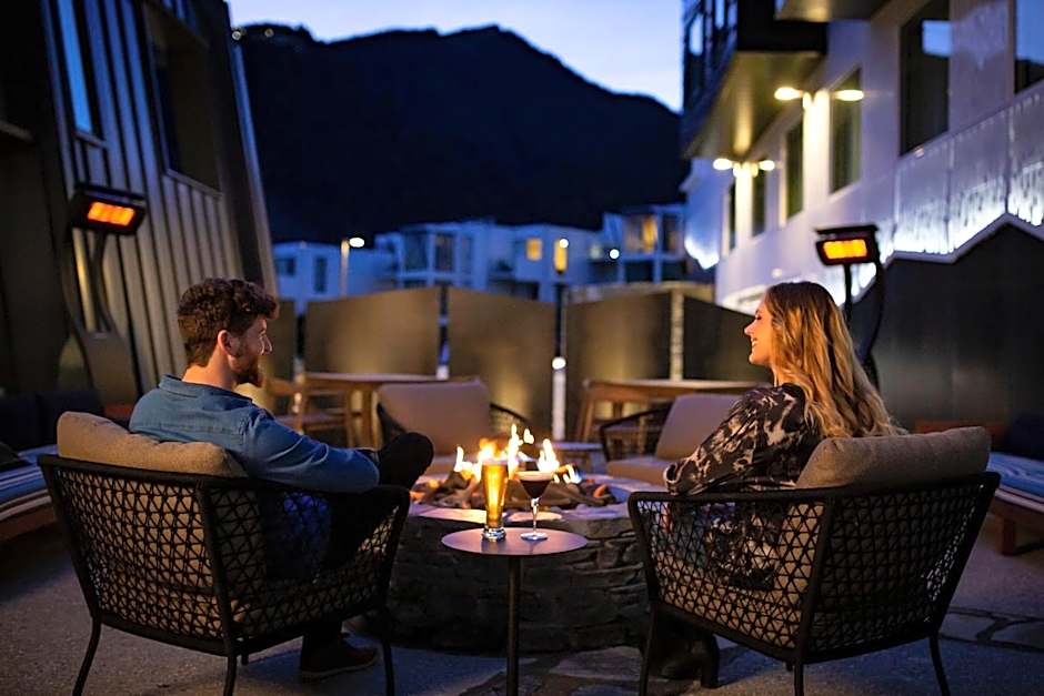 Holiday Inn Express And Suites Queenstown By IHG