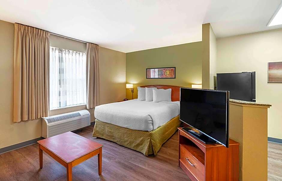 Extended Stay America Suites - Norfolk - Virginia Beach