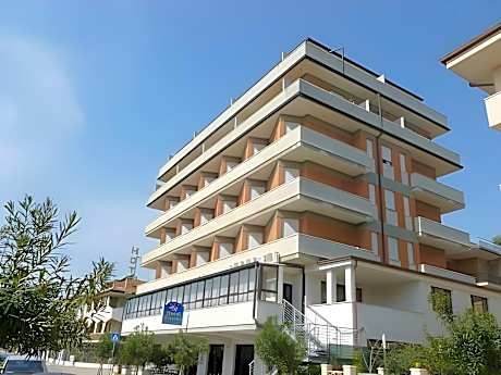 Hotel Riviera