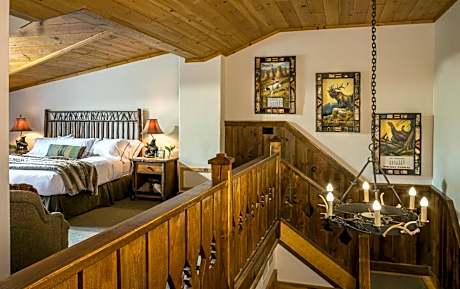 Two-Bedroom Suite