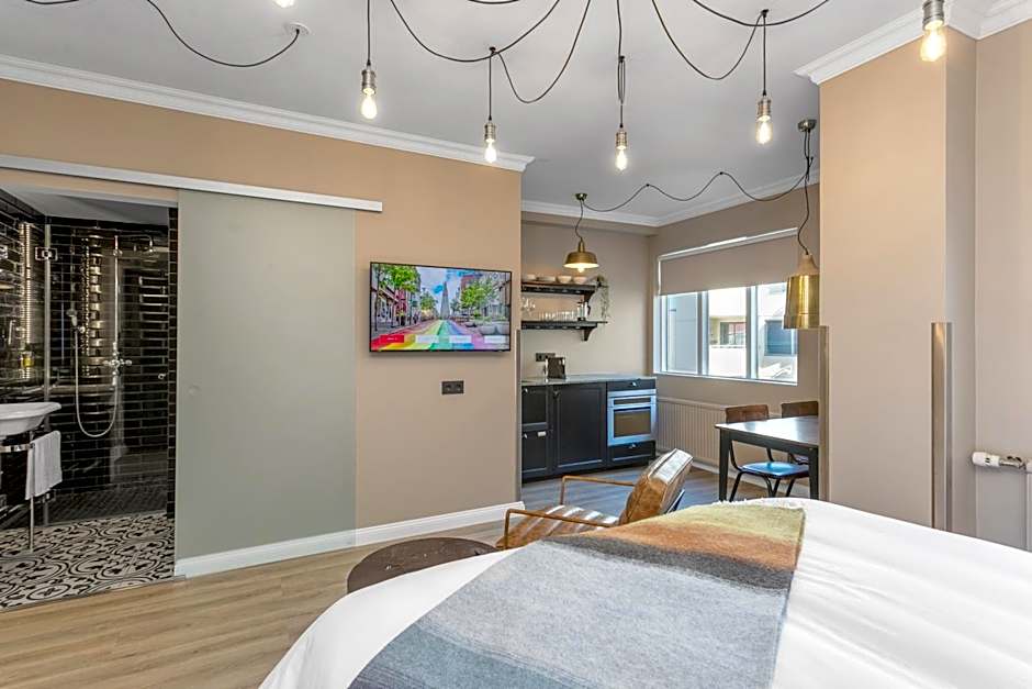 ODDSSON Downtown Hotel