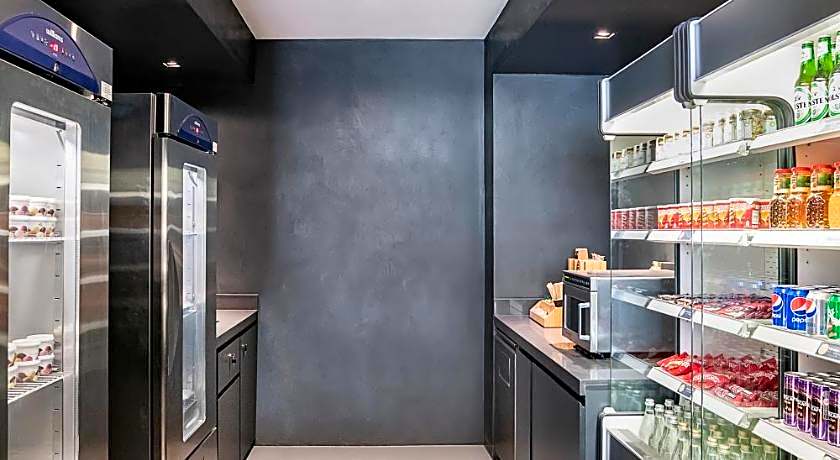 Hyatt Place Dubai Wasl District