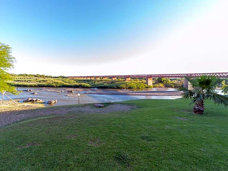 Sunriver Kalahari Lodge Riverside stay in Upington