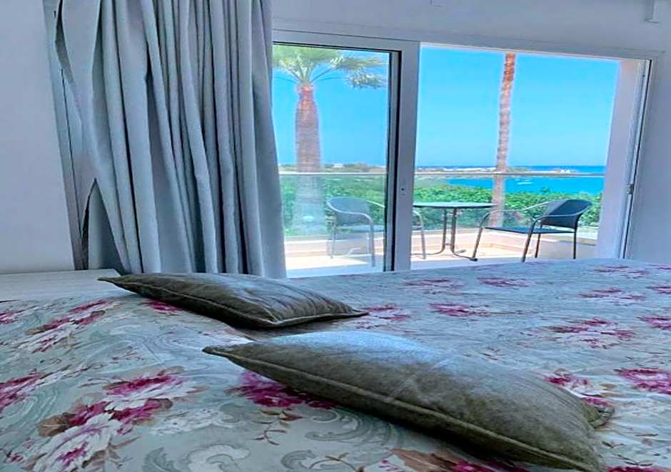 Saradari Beach Hotel - Adults Only