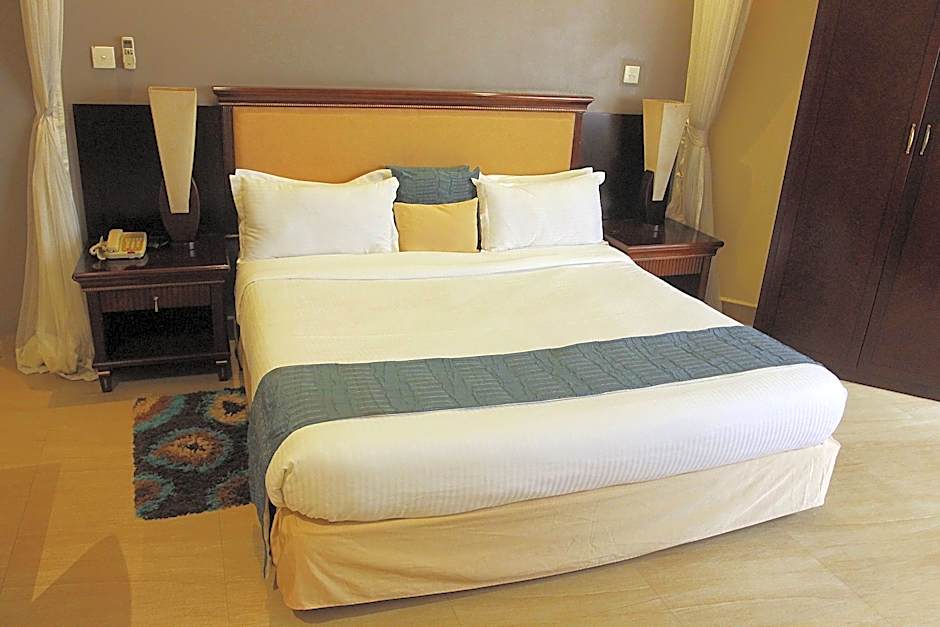 Royal Suites