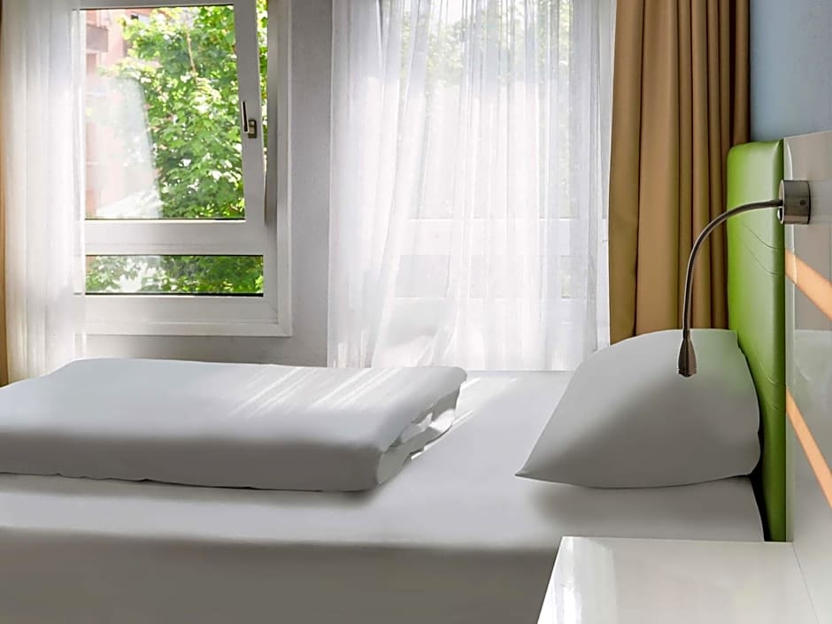 B&B HOTEL Mannheim-City