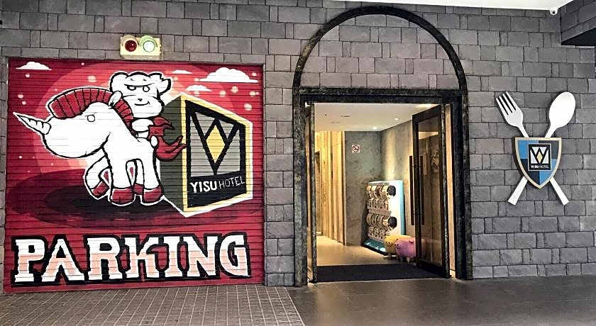 Fairytale YiSu Hot Spring Hotel