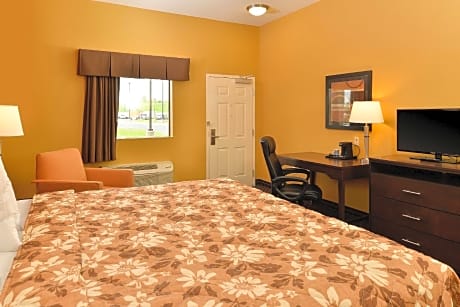1 Bedroom with King Bed