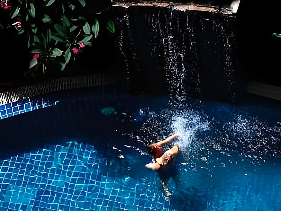 LK Pavilion Executive Serviced Apartment