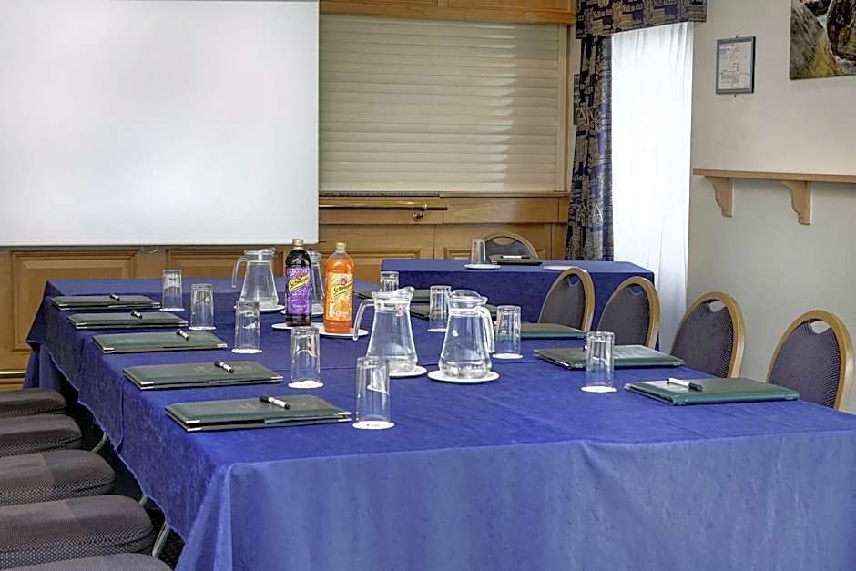 Best Western Plus Bentley Hotel, Leisure Club & Spa