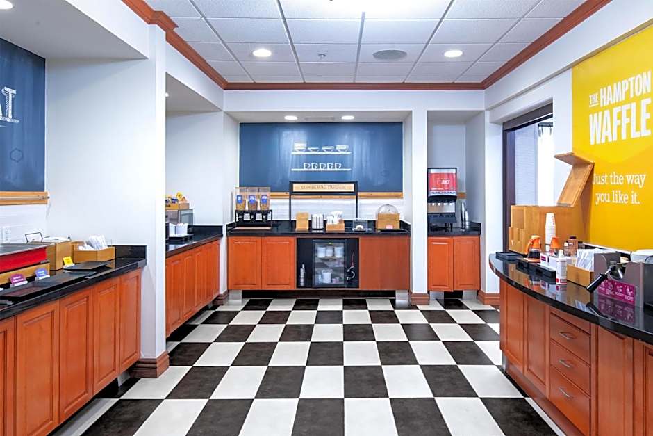 Hampton Inn Omaha West-Lakeside