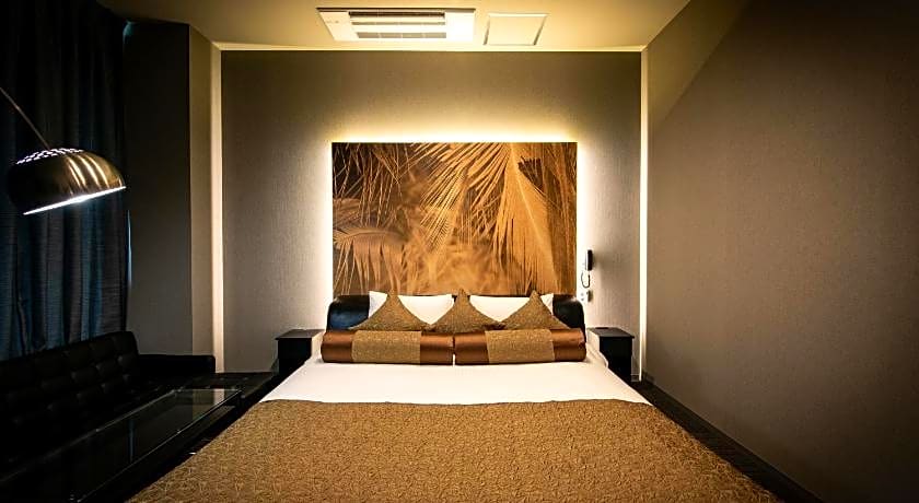 HOTEL BLAX