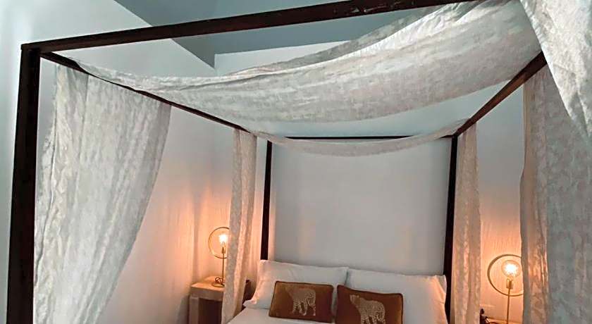 Palazzo NUR Luxury Rooms