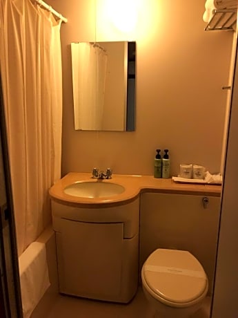 Economy Twin Room