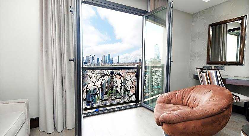 DoubleTree by Hilton Istanbul Gayrettepe