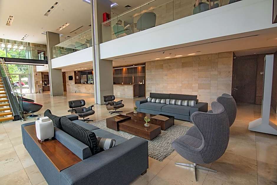 Radisson Blu Plaza El Bosque Santiago