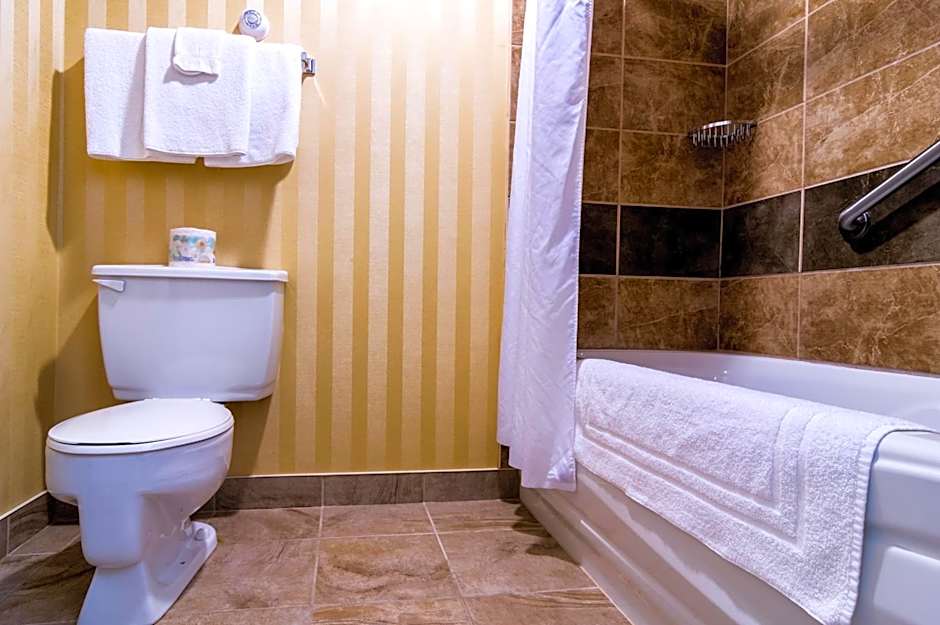 Sinbads Hotel & Suites