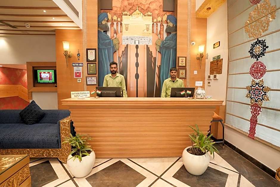 One Earth GG Regency (80 Steps to Golden Temple)