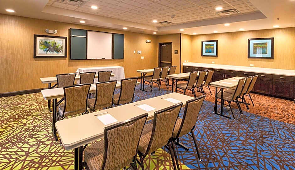 Hampton Inn By Hilton & Suites Duluth North/Mall Area, MN