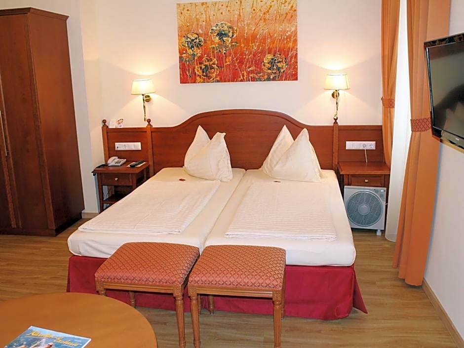 Altstadt Hotel Mosser Villach mit Parkplatz
