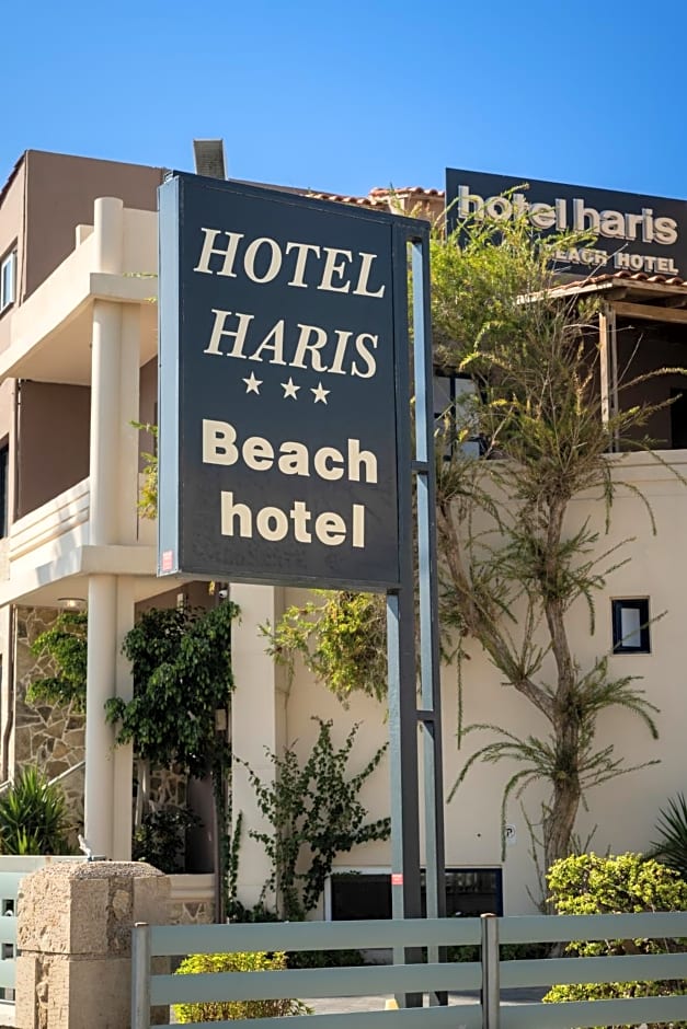 Hotel Haris on the beach