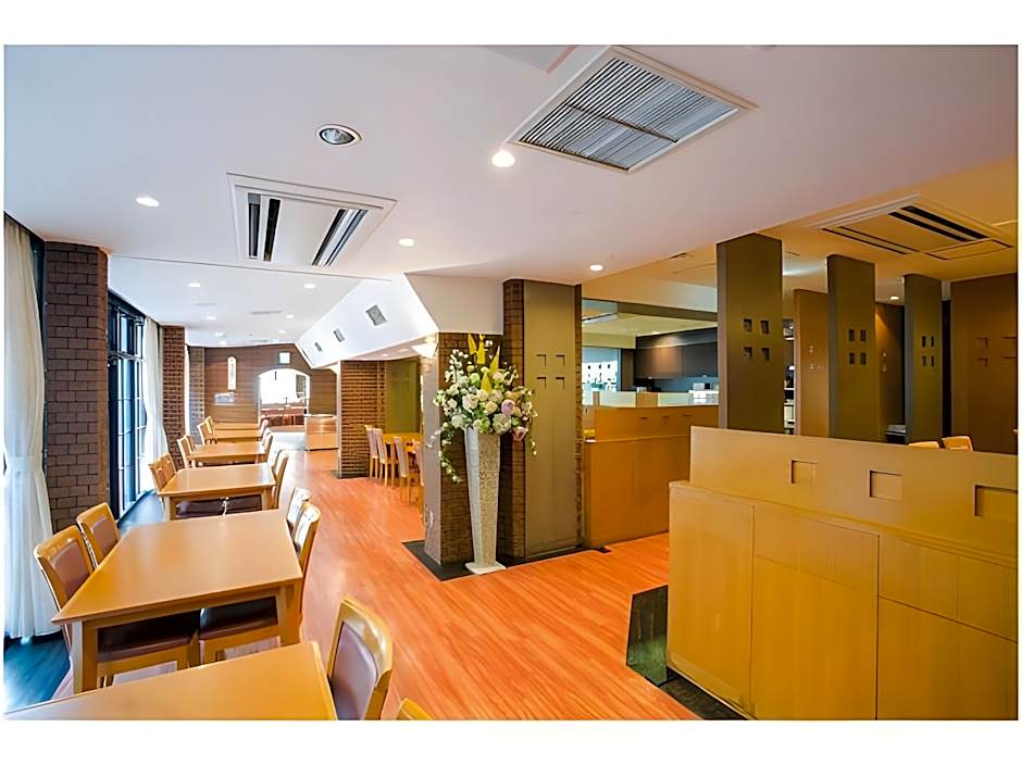 Yamanishi Welfare Memorial Hall